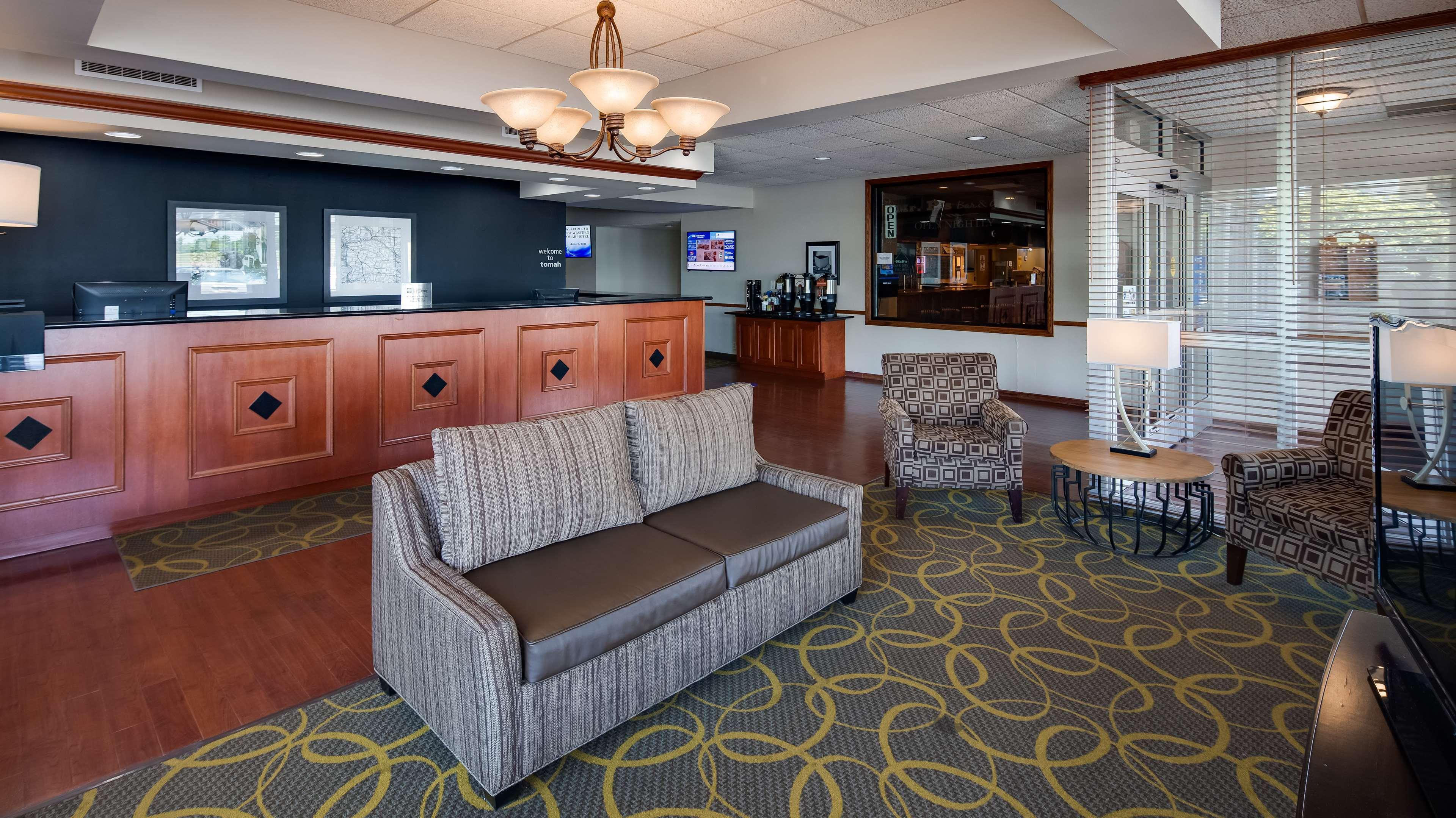 Best Western Tomah Hotel Екстериор снимка