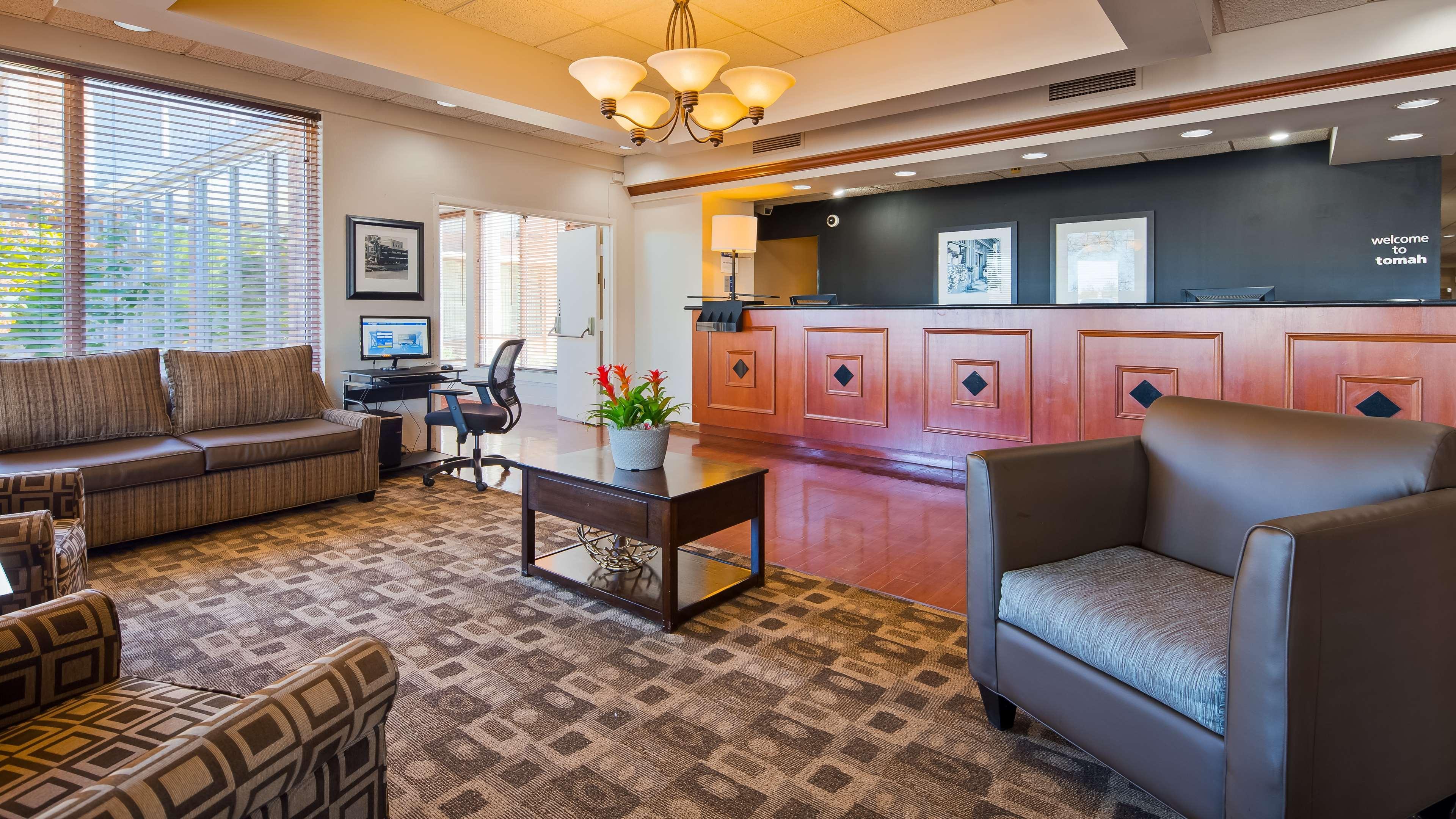 Best Western Tomah Hotel Екстериор снимка