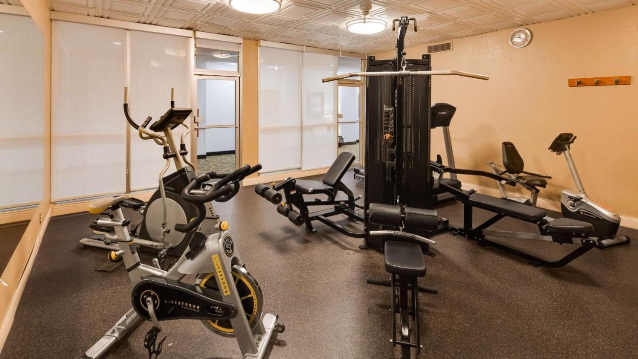 Best Western Tomah Hotel Екстериор снимка