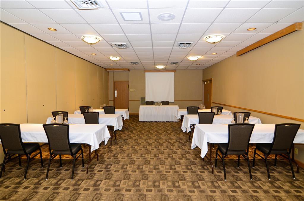 Best Western Tomah Hotel Съоръжения снимка